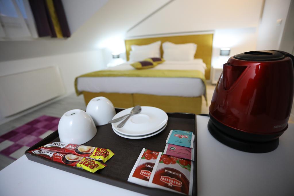 Hotel Boutique Libris サラエヴォ エクステリア 写真